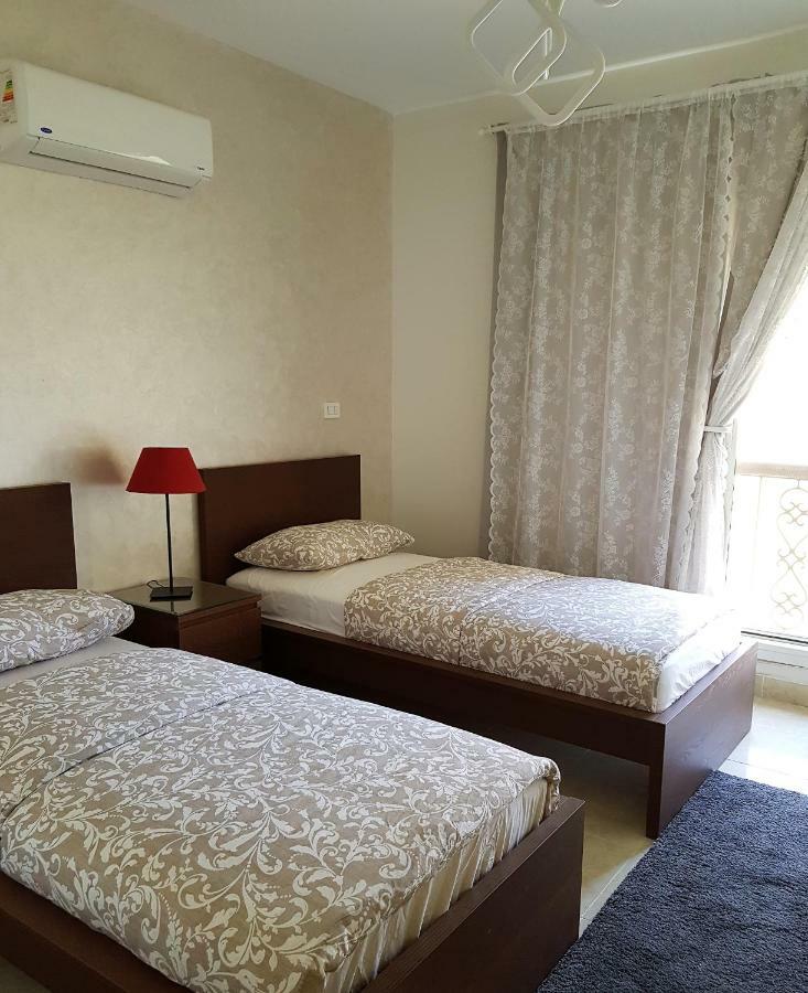 Hayat Al-Rehab Apartment القاهرة المظهر الخارجي الصورة